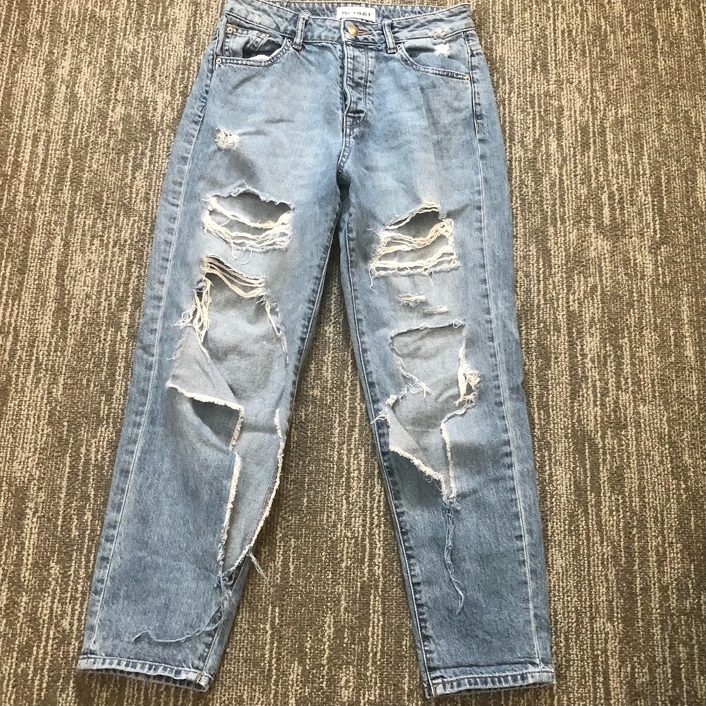 DL1961 Hi Rise Boyfriend Goldie Shredded Destroyed to Perfection Ankle Jeans 26 - Picture 1 of 7